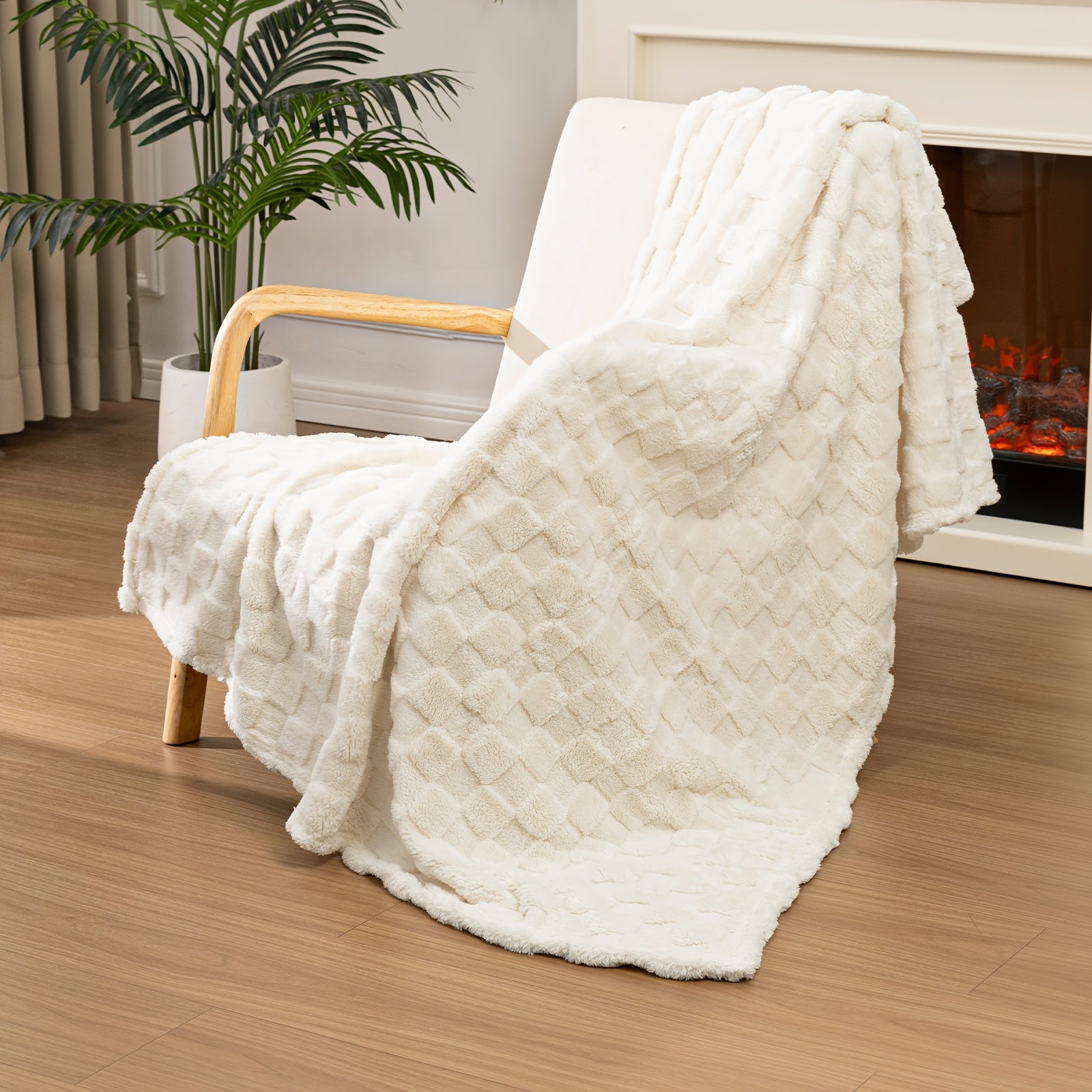 400-gram Velvet Fleece+ 160-gram Flannel Double-layer Blanket, Warm, Skin-friendly, Suitable for All Seasons, Winter Insulation Wonder, Available In Multiple Sizes, Simple And Elegant Design Multi-purpose Gift Friendly, Home Decor