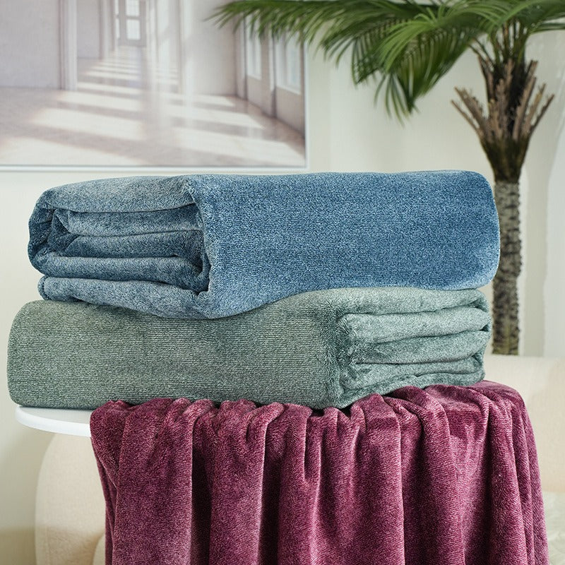 Gifts Small Blankets Solid Color Flannel Single Small Blankets Office Nap Blankets Air Conditioning Blankets Study Room Knee Blankets